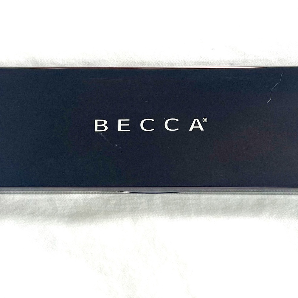 Becca Ombre Rouge Eye Palette